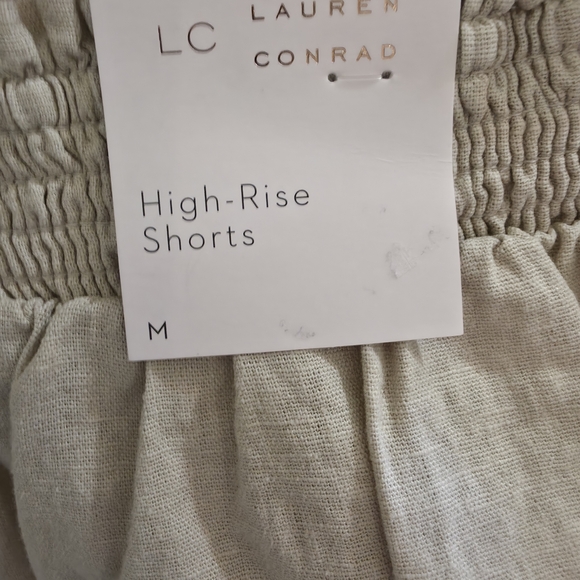 LC Lauren Conrad Linen Blend High Rise Shorts NWT Size M Khaki Smocked Waist - Picture 6 of 7